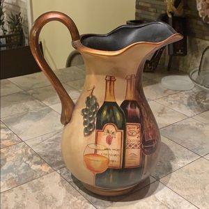 Decor pitcher